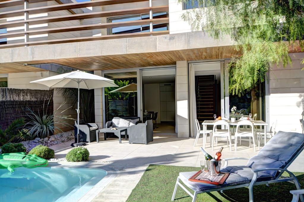 Villa Tarantino Sitges Bagian luar foto